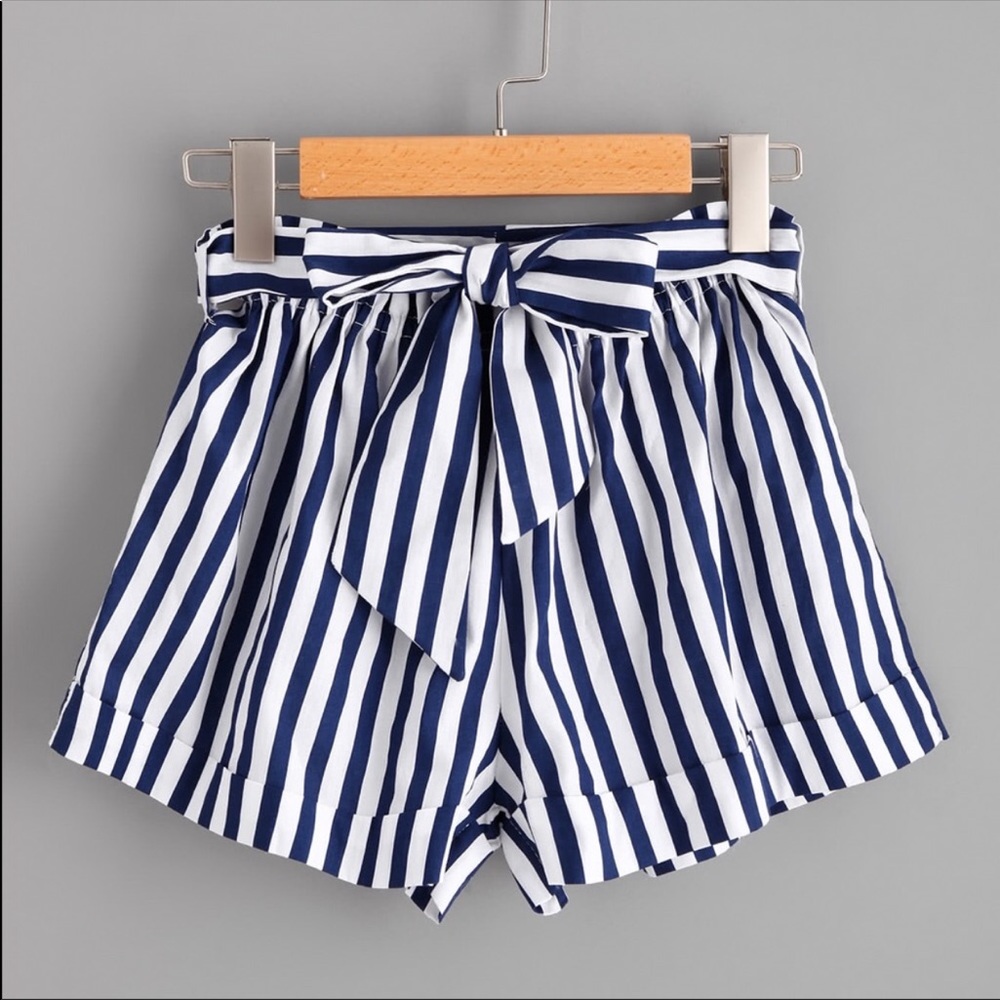 Striped Shorts elastic waist & tie Navy & White